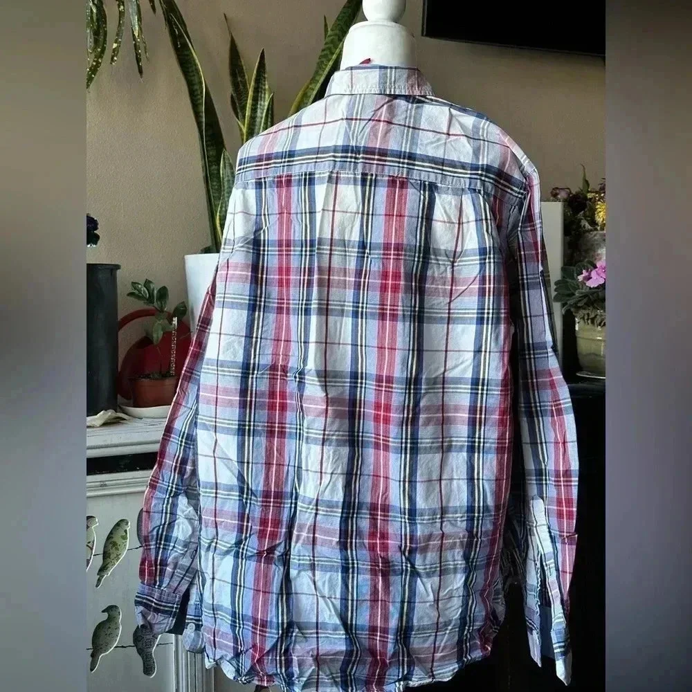 Izod xlt button down long sleeve shirt - Picture 2 of 3